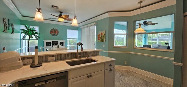 Building Photo - 520 Crossfield Cir