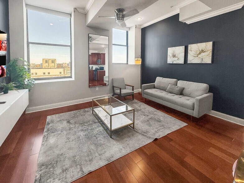 Building Photo - 1401 N 5th St