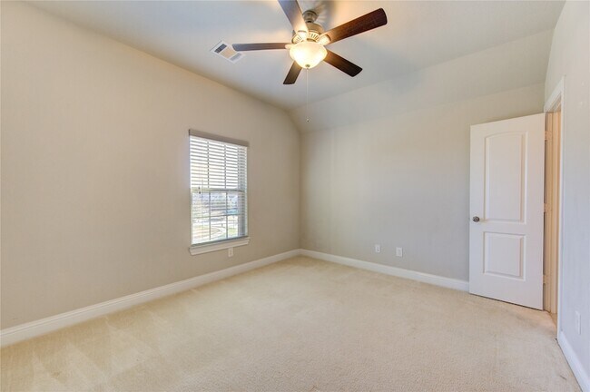 Building Photo - 20411 Fawn Rest Pl