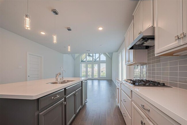 Building Photo - 1818 Smithers Landing Dr