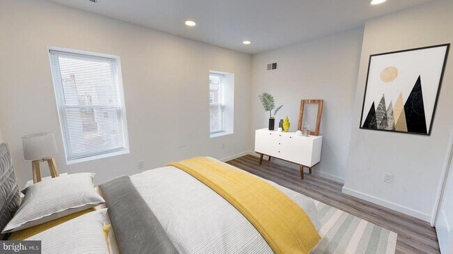 Building Photo - 2131 N 8th St