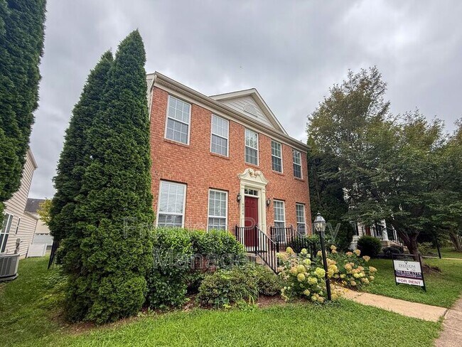 Building Photo - 6004 Abernethy Ln