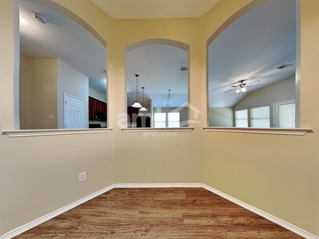 Building Photo - 406 Fireberry Dr