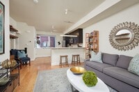 Building Photo - Pet Friendly Two bedroom in Brookland!
