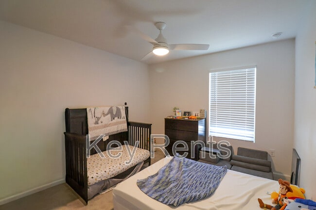 Building Photo - 6724 Paso Fino Dr