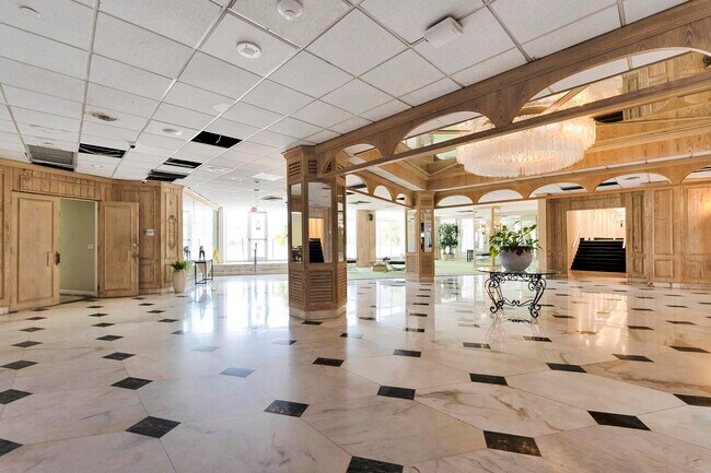 Building Photo - 3180 S Ocean Dr