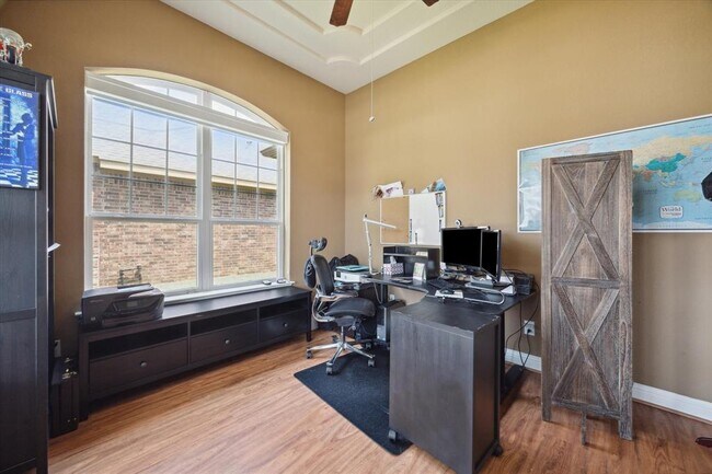 Building Photo - 2401 Harbor Chase Dr