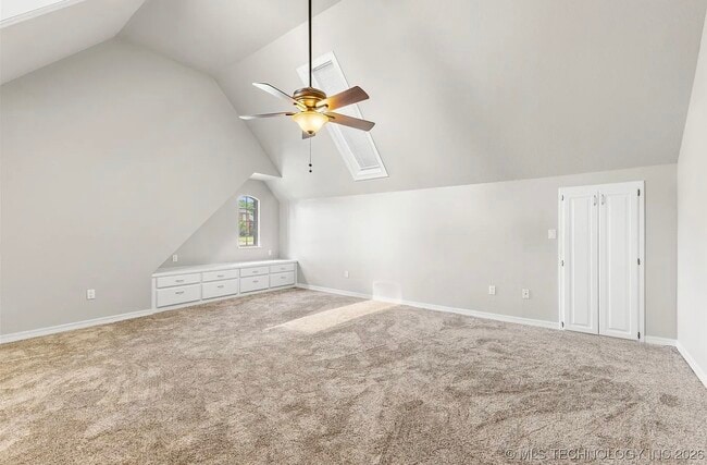 Building Photo - 1505 S Augusta Dr