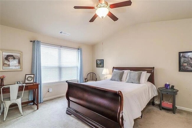 Building Photo - 2344 Attewood Dr