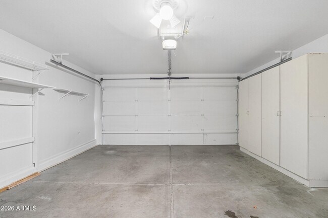 Building Photo - 15661 W Hammond Dr