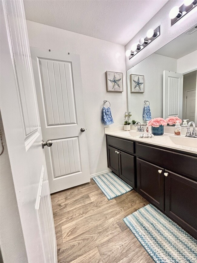 Building Photo - 8114 Oakleaf Meadow Ct