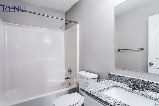 Building Photo - This home is available for NO CONTACT show...