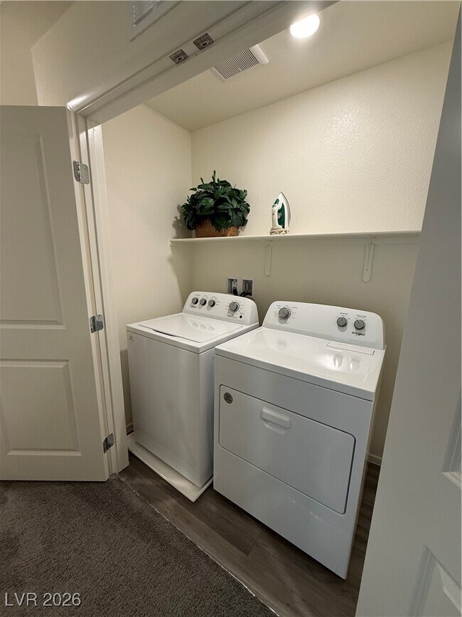 Building Photo - 4625 Honey Hls Ave