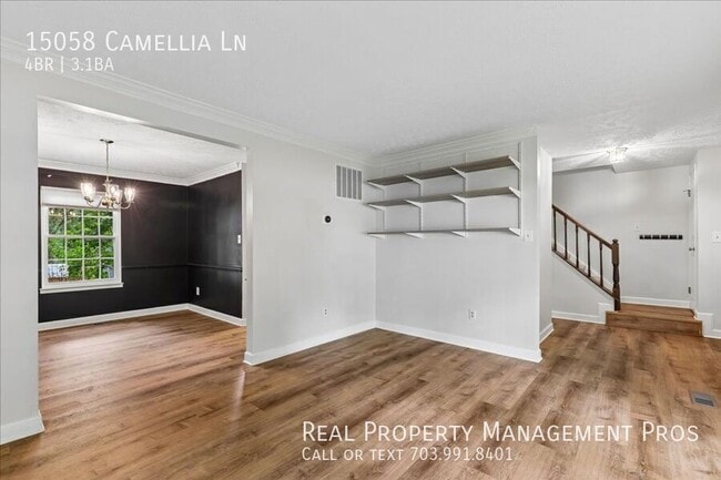 Building Photo - 15058 Camellia Ln