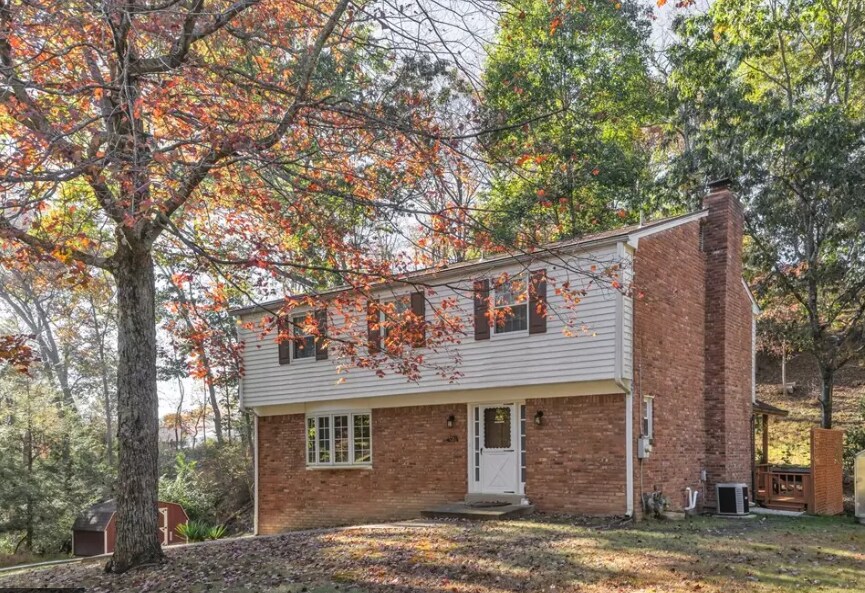 Building Photo - 4974 Longview Ct