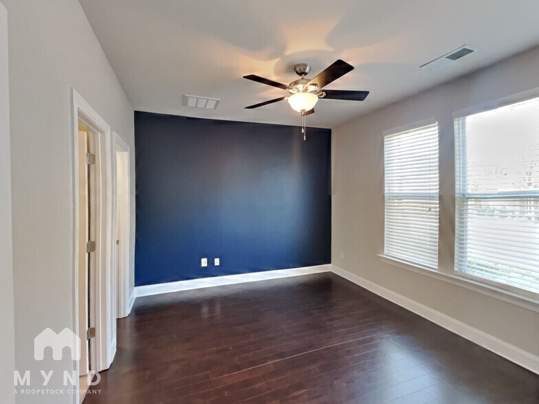 Building Photo - 3322 Bending Birch Pl