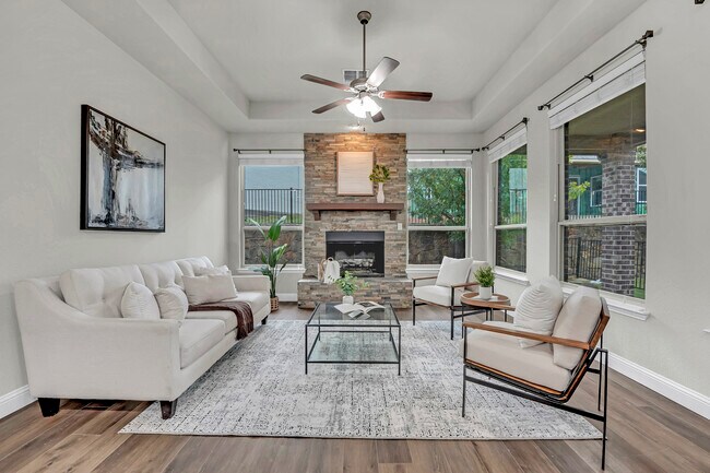 Building Photo - 1549 Sonnet Dr