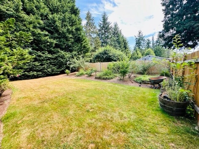 Building Photo - 3bd/2ba Duvall House