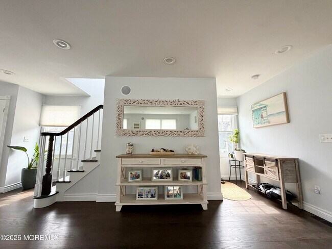 Building Photo - 41 Brookwillow Ave