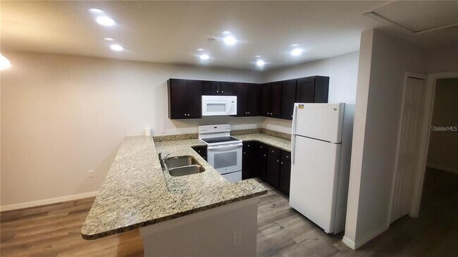 Building Photo - 284 Gardner Ln