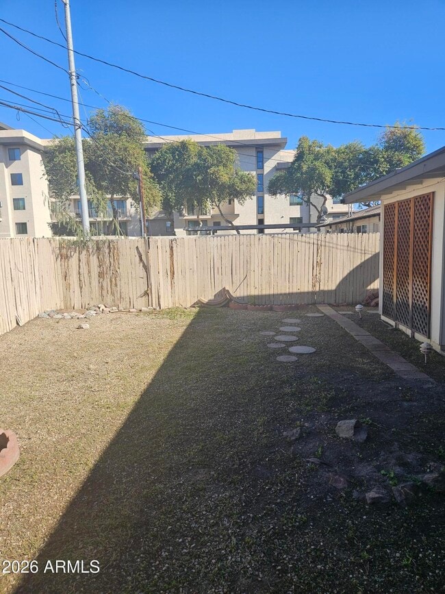 Building Photo - 1508 E Highland Ave