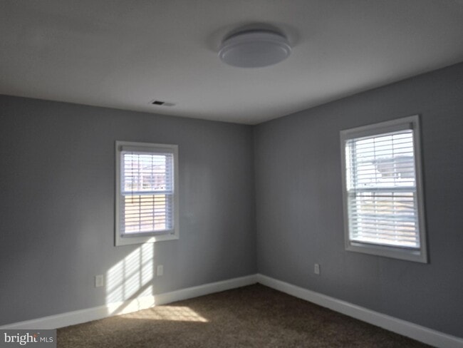 Building Photo - 15242 Marlboro Pike