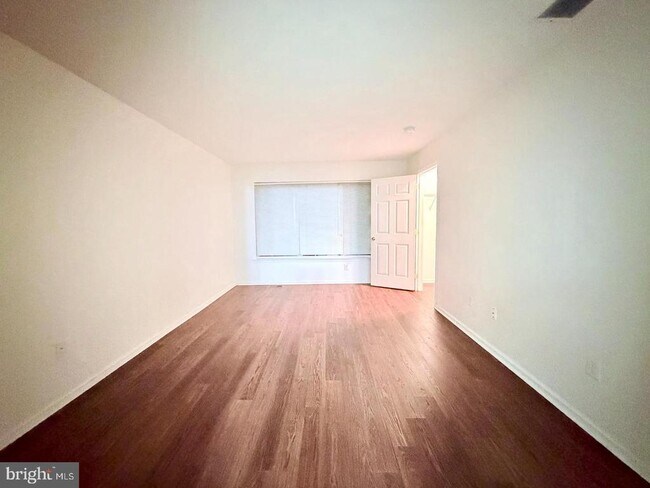 Building Photo - 2604 Delancey Way