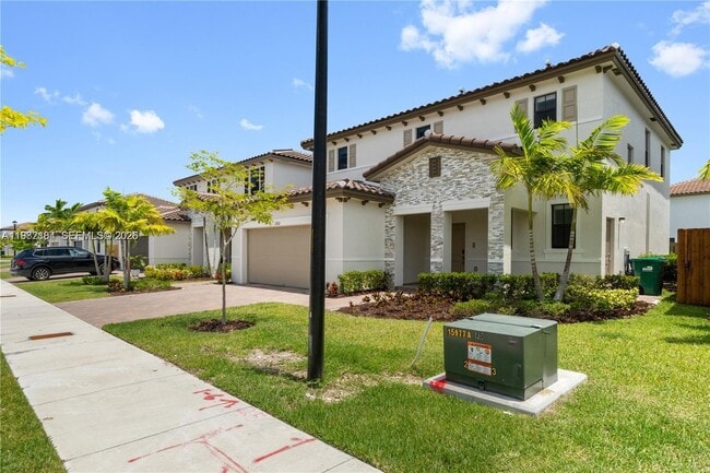 Building Photo - 11932 SW 241 Ter