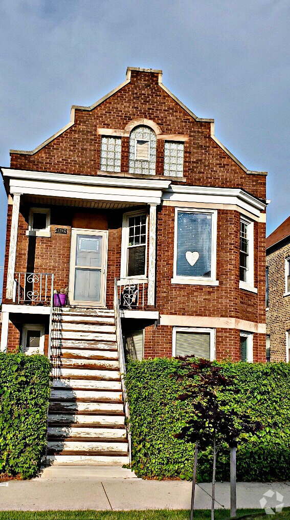 Building Photo - 3741 S Honore St