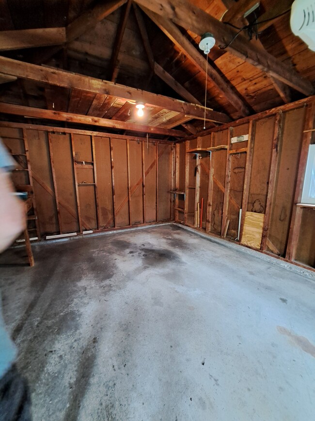 Building Photo - 5049 Pensacola Blvd
