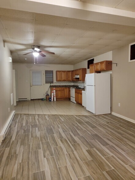 Building Photo - 68 S Tulpehocken St