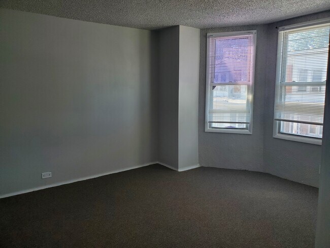 Building Photo - 6336 Wheeler St