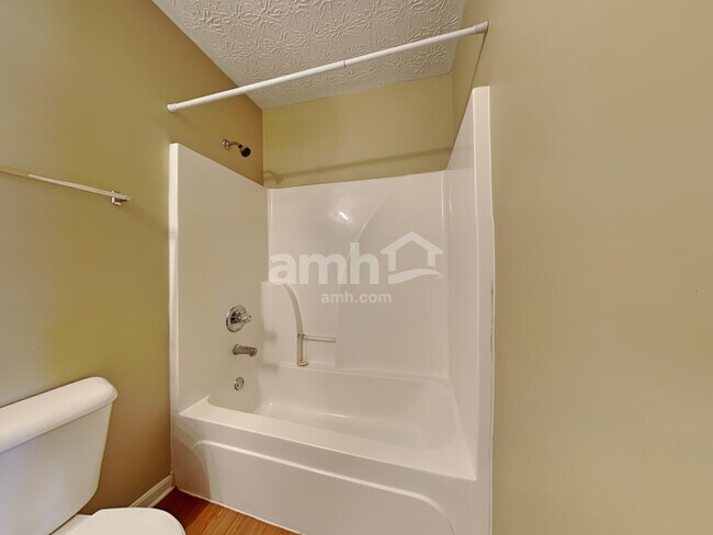 Building Photo - 1169 Poplar Hill Dr