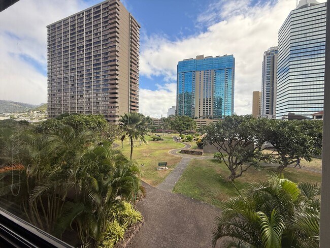 Building Photo - Kukui Plaza Ewa Tower 1 bedroom 1 bath with 1 parking available now