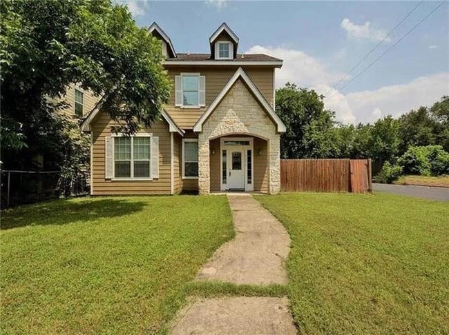 Primary Photo - 5501 Duval St