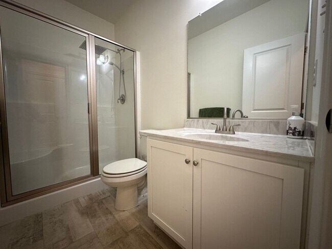 Building Photo - Call Amanda Tate at (757)289-6810 for more information