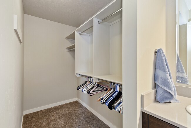 Building Photo - 4192 E Esperanto St