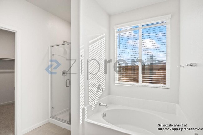 Building Photo - 1797 Eagle River Ave