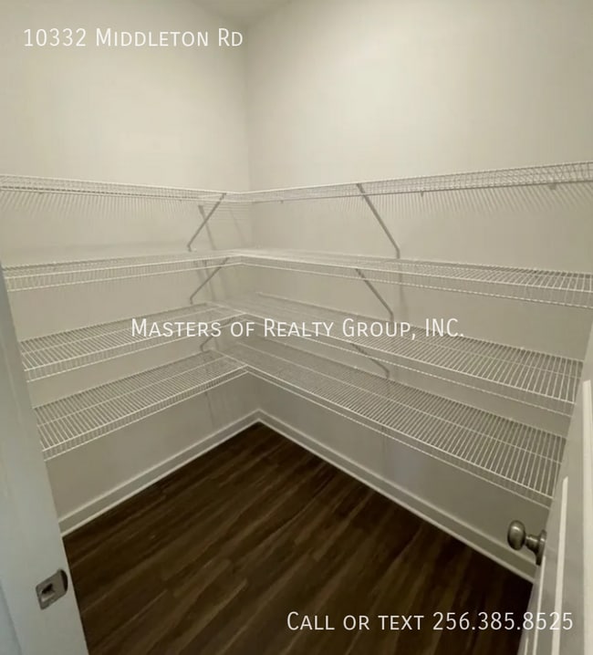 Building Photo - 10332 Middleton Rd