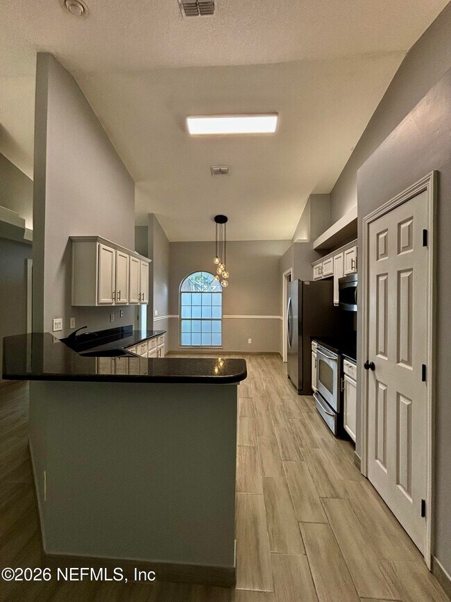 Building Photo - 3018 Hickory Glen Dr