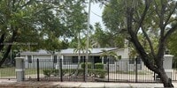 Building Photo - 8220 SW 152nd St