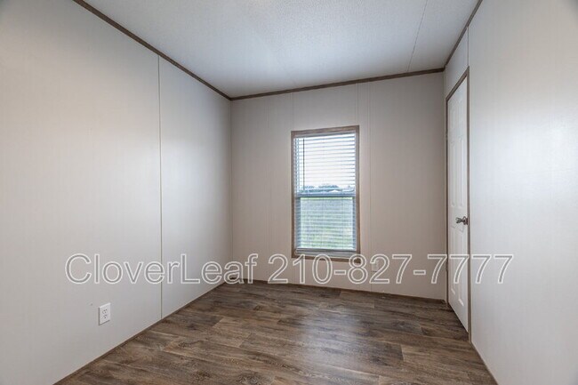 Building Photo - 417 Co Rd 6812