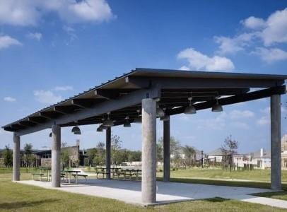 Building Photo - 1098 Giberson Way