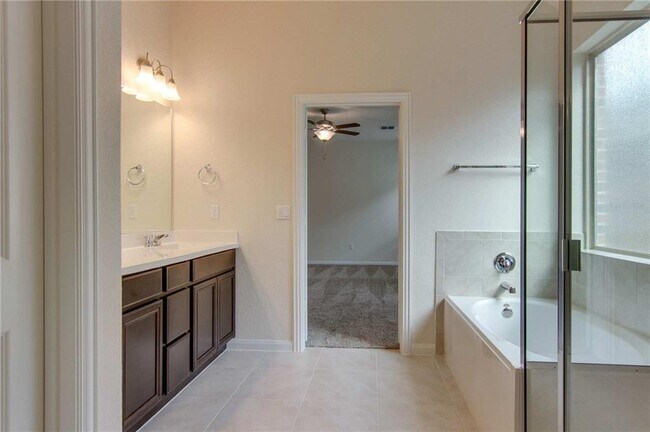 Building Photo - 511 Puerta Vallarta Ln