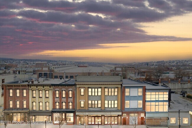 Building Photo - 509 Bogart Pl