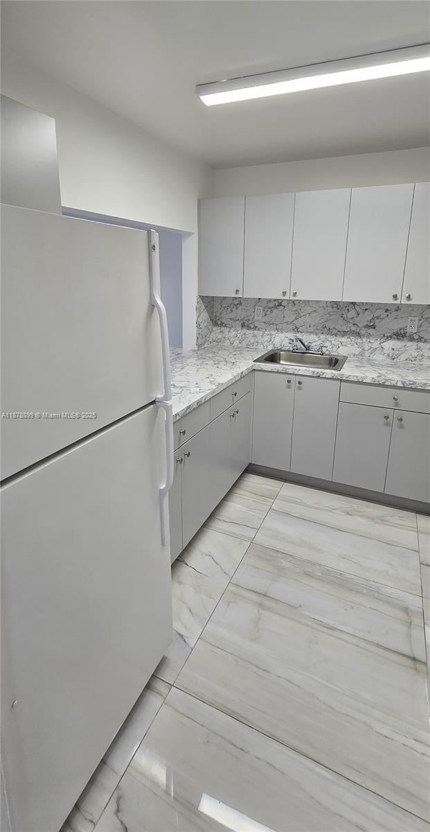 Building Photo - 10820 SW 200th Dr