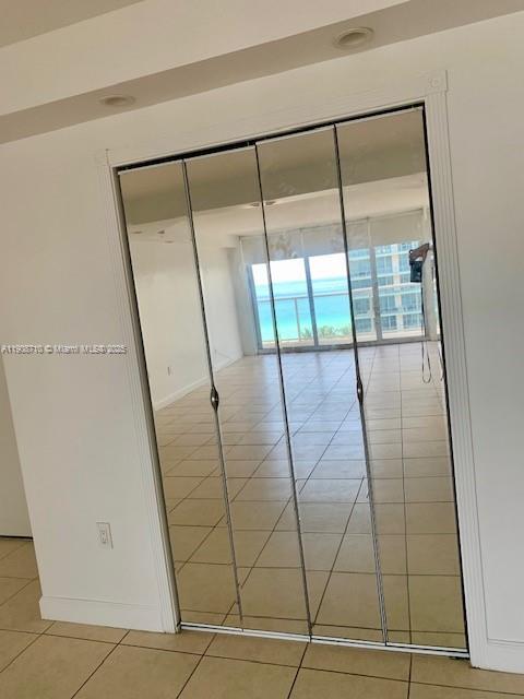 Building Photo - 5750 Collins Ave