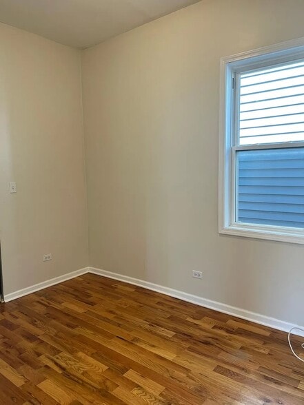 Building Photo - 1620 N Spaulding Ave
