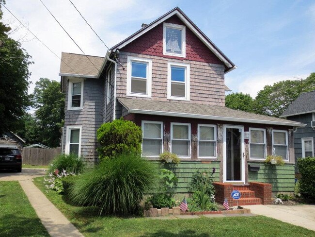 Primary Photo - 53 Arnold Ave