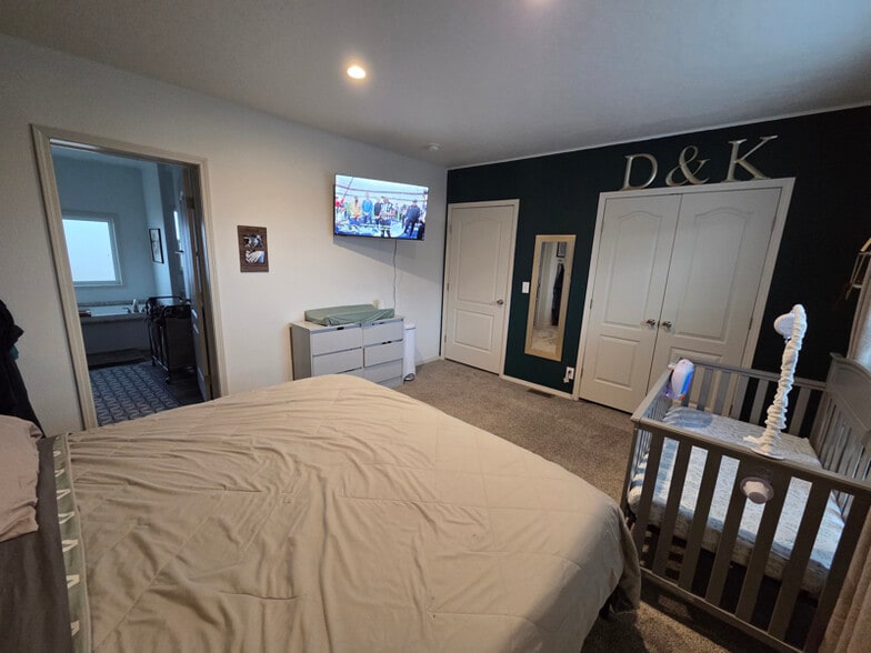 Building Photo - 4017 State Hwy 284